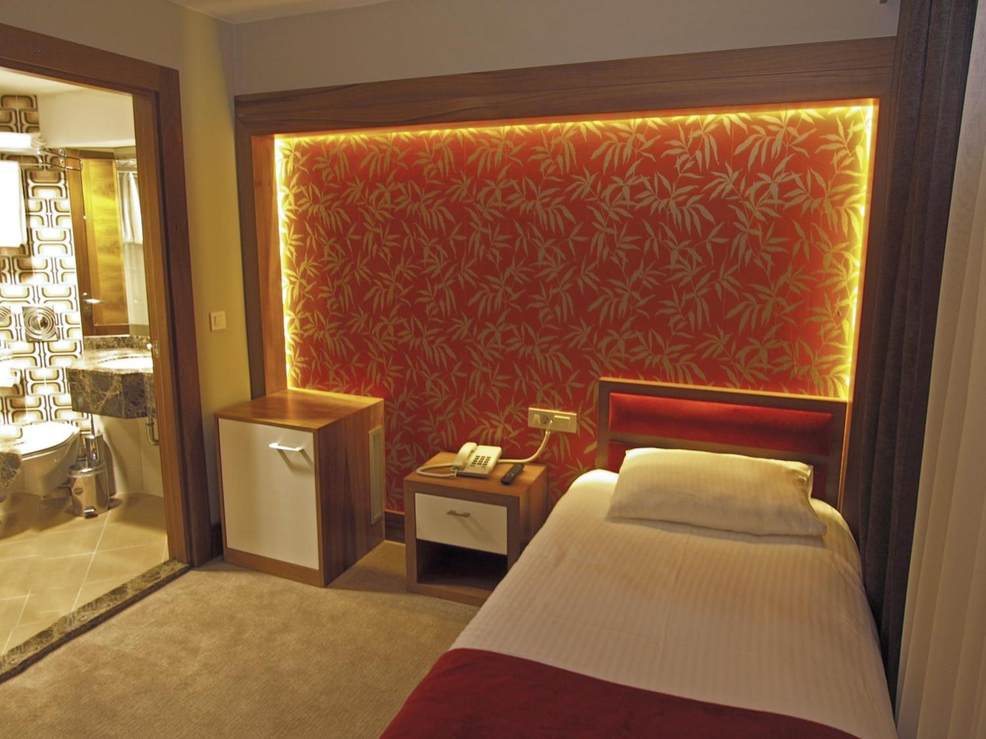 Bella Hotel Стамбул Екстер'єр фото