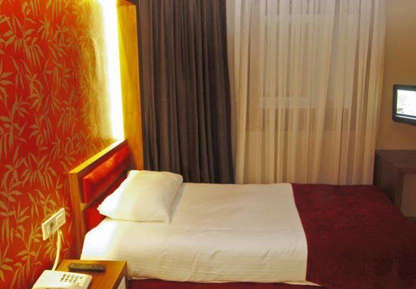 Bella Hotel Стамбул Екстер'єр фото